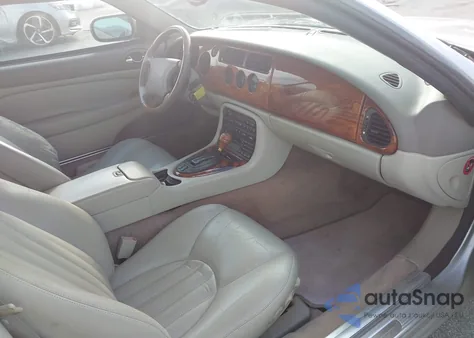 1999 Jaguar Xk8 из США, поврежденный, VIN SAJGX2044XC031304